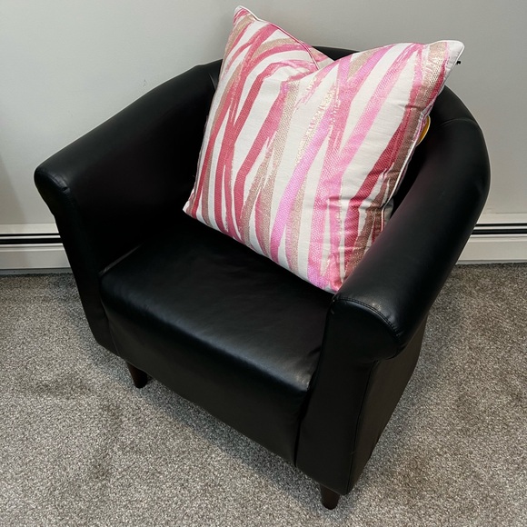 Callisto Home Pink White Gold Metallic Ribbons Oversized Decorative Pillow 24x24 - Picture 2 of 11